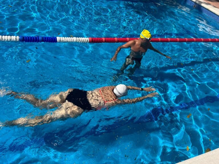 clasa de natacion para adulto